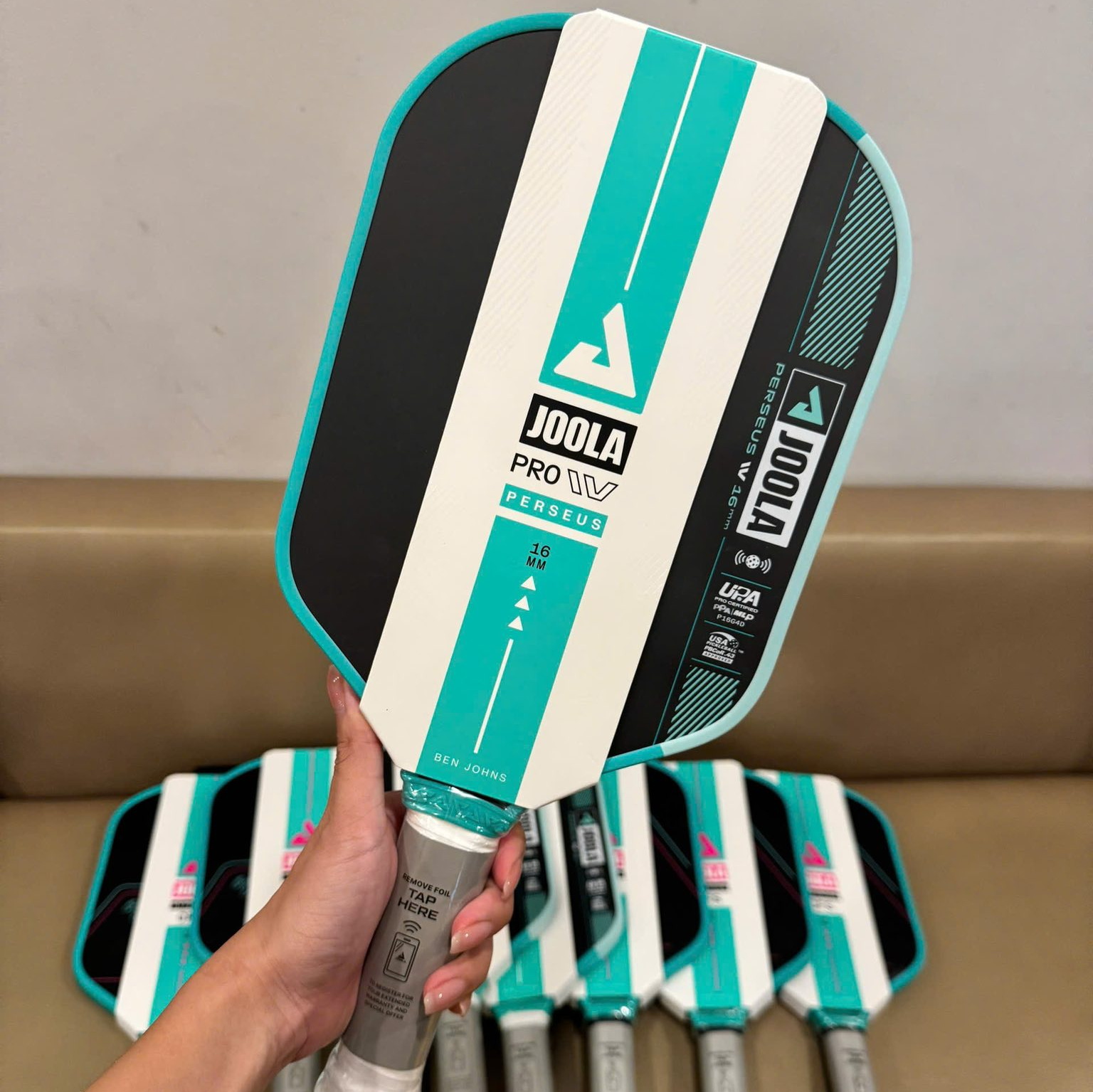  Vợt Pickleball Joola Perseus Pro IV Riptide Limited Edition 'Tiffany' 