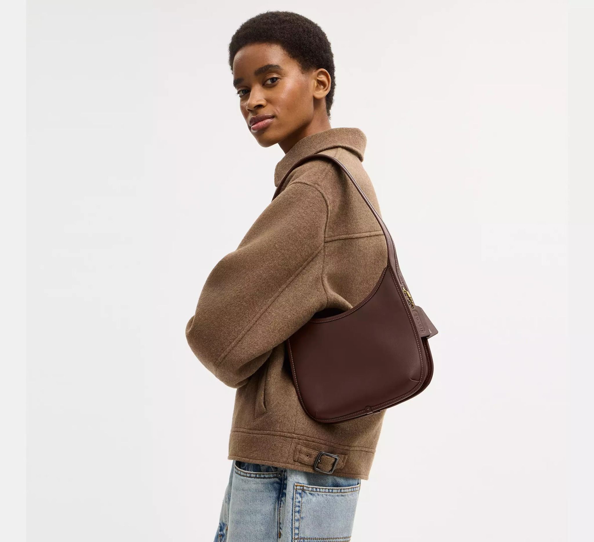  Túi Nữ Coach Curve Zip Bag 'Maple' 