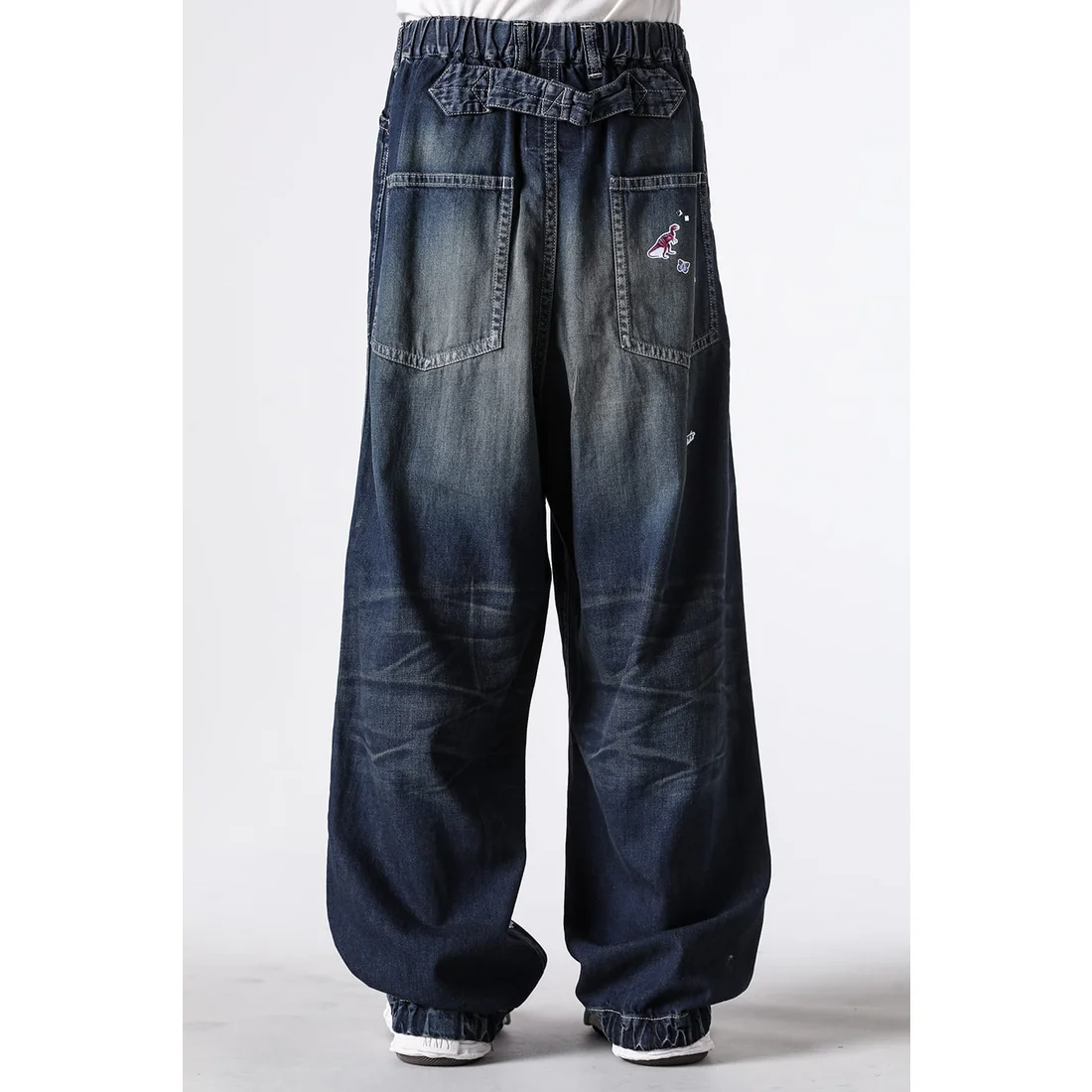  Quần Maison Mihara Yasuhiro Kid Sticker Printed Baker 'Indigo' 
