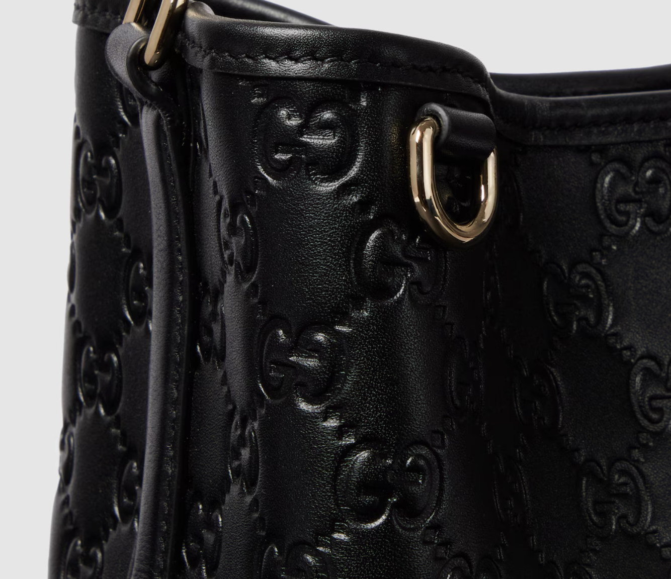  Túi Nữ Gucci Emblem Small Bucket Bag 'Black' 