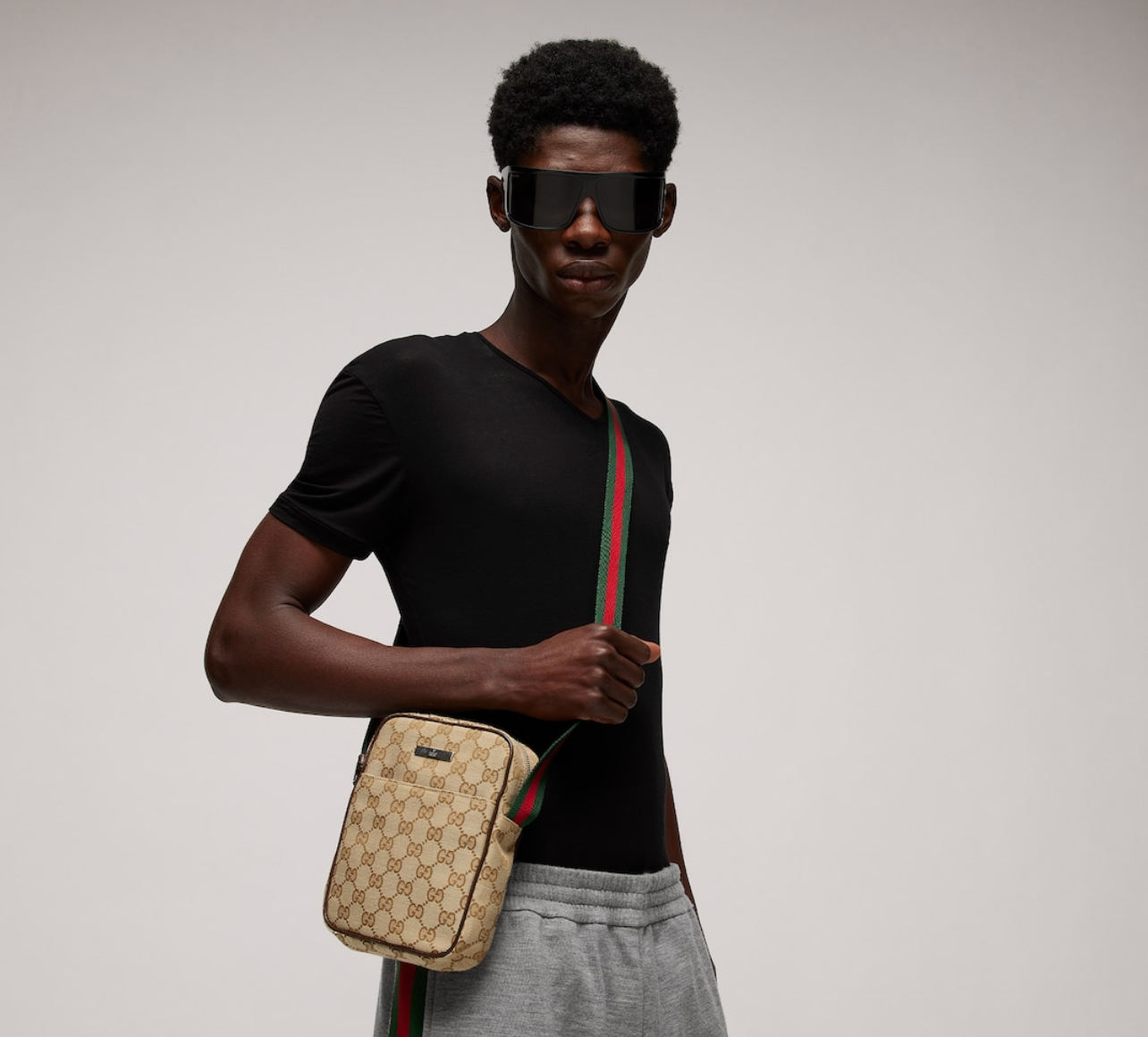  Túi Gucci Tag Small Crossbody Bag 'Sand' 