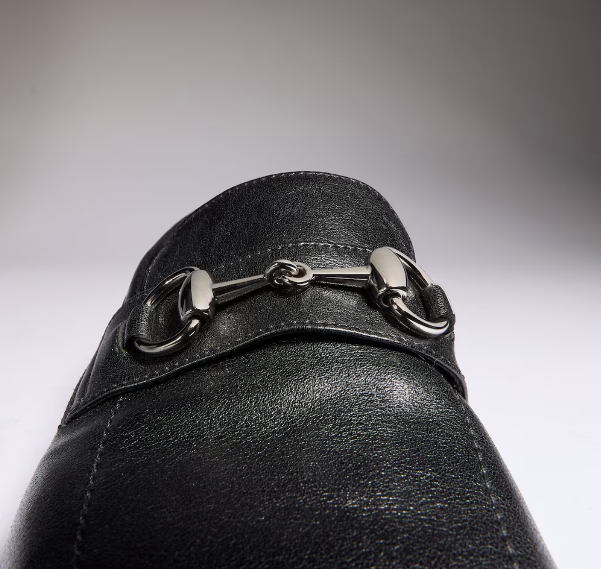  Giày Nữ Gucci Ragazzo Loafer 'Black' 