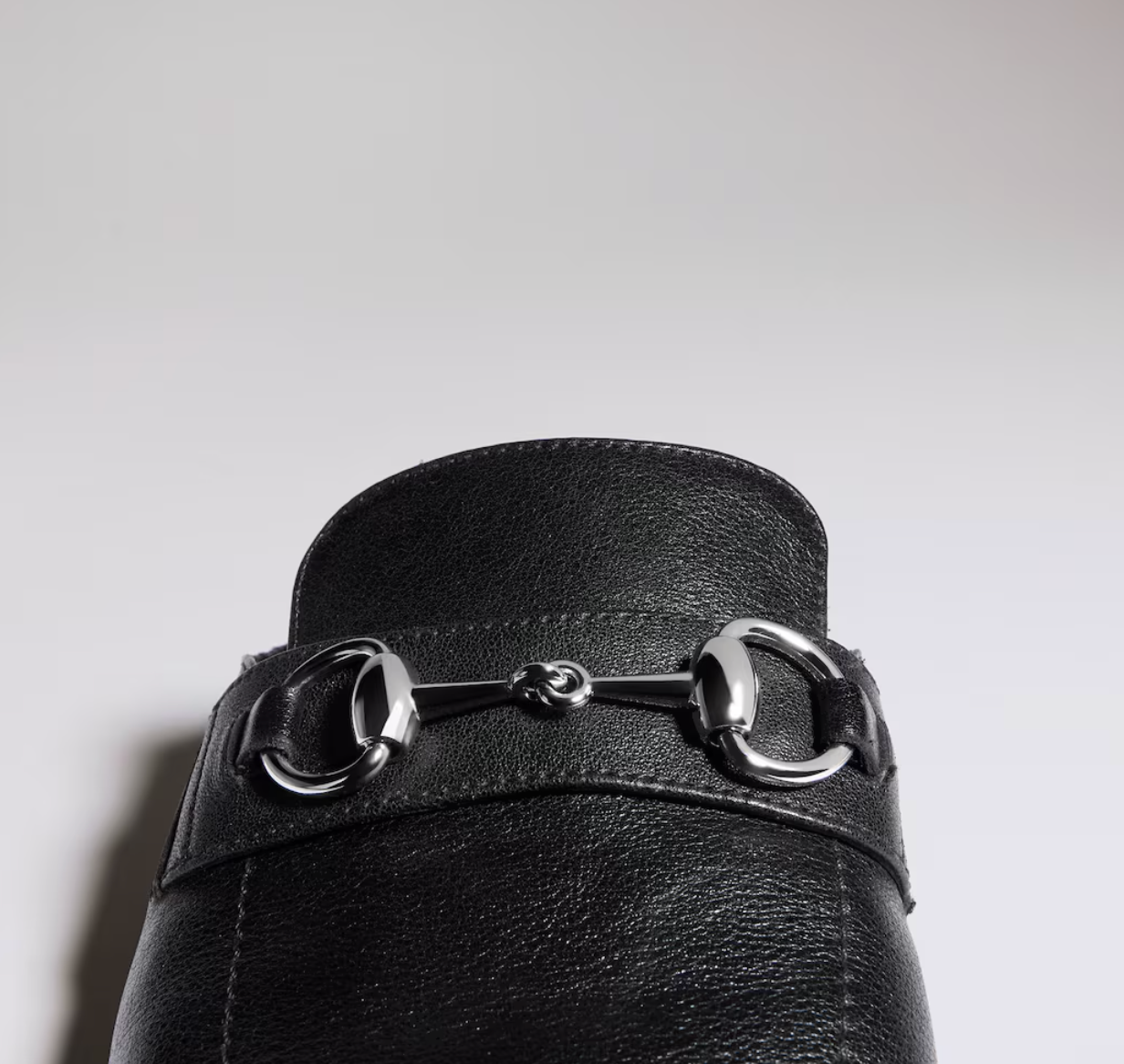  Giày Nữ Gucci Ragazzo Mule 'Black' 