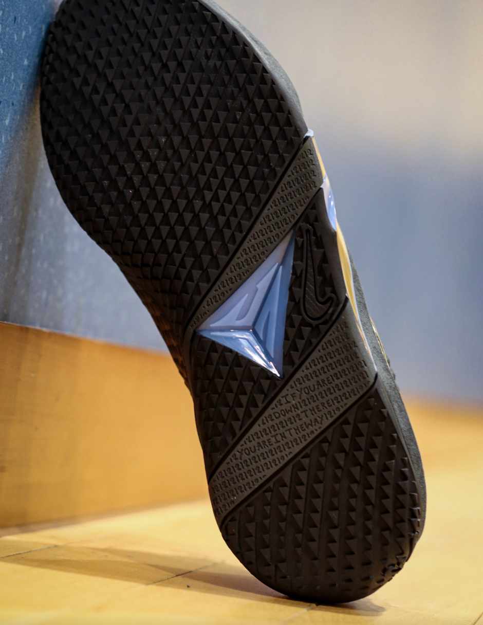  Giày Nike Ja 4 'Dark Mode' 