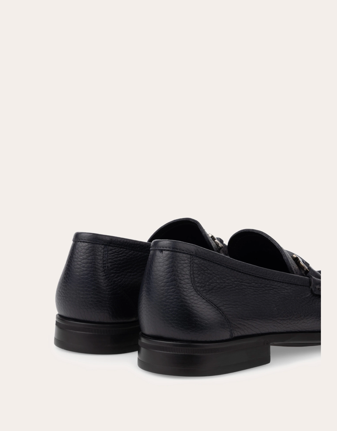  Giày Nam Salvatore Ferragamo Gancini Ornament Loafer 'Black' 