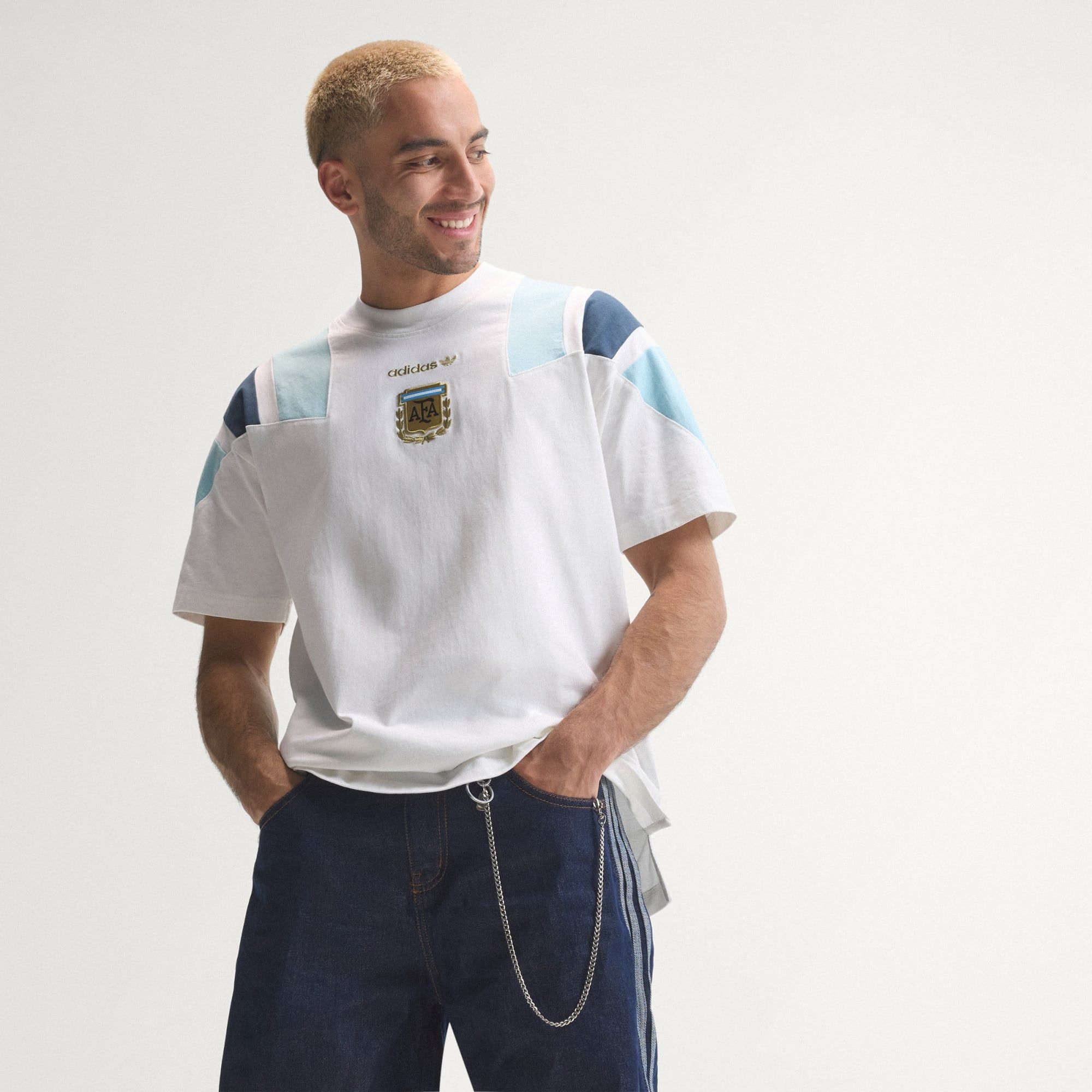  Áo Adidas Argentina EQT T-Shirt 