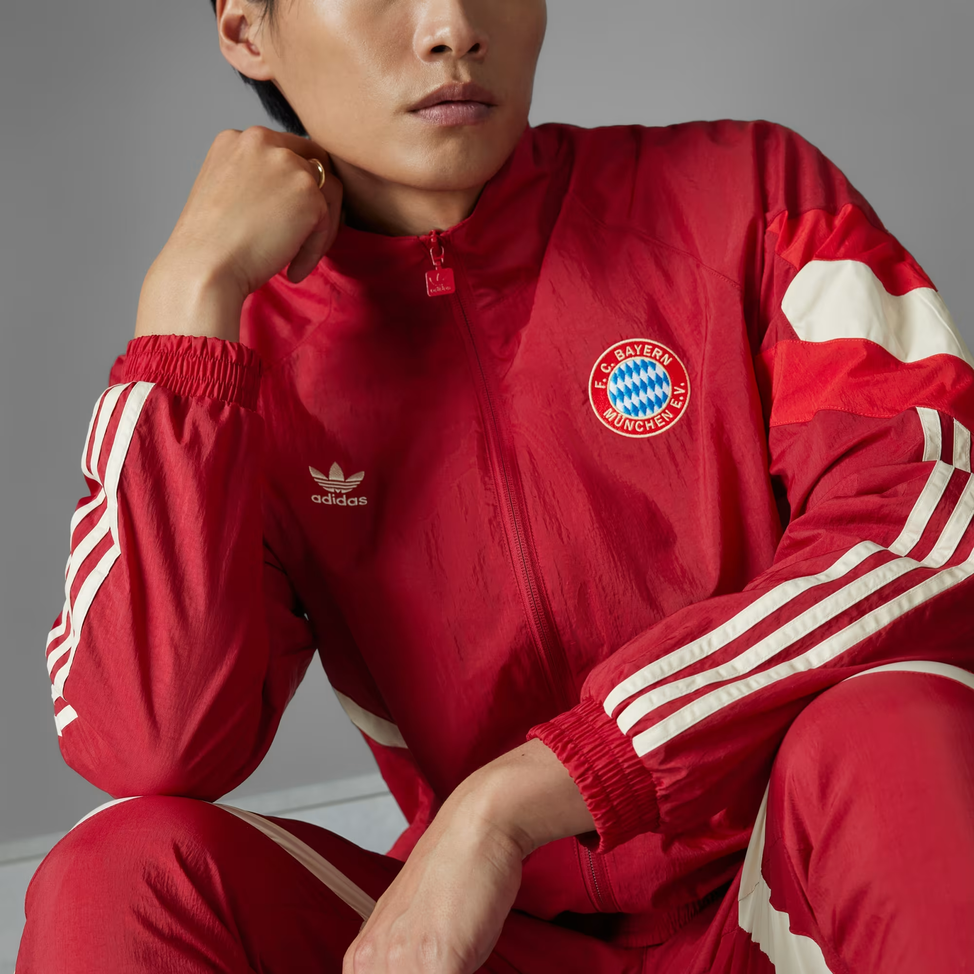  Áo Adidas FC Bayern Originals Track Top 