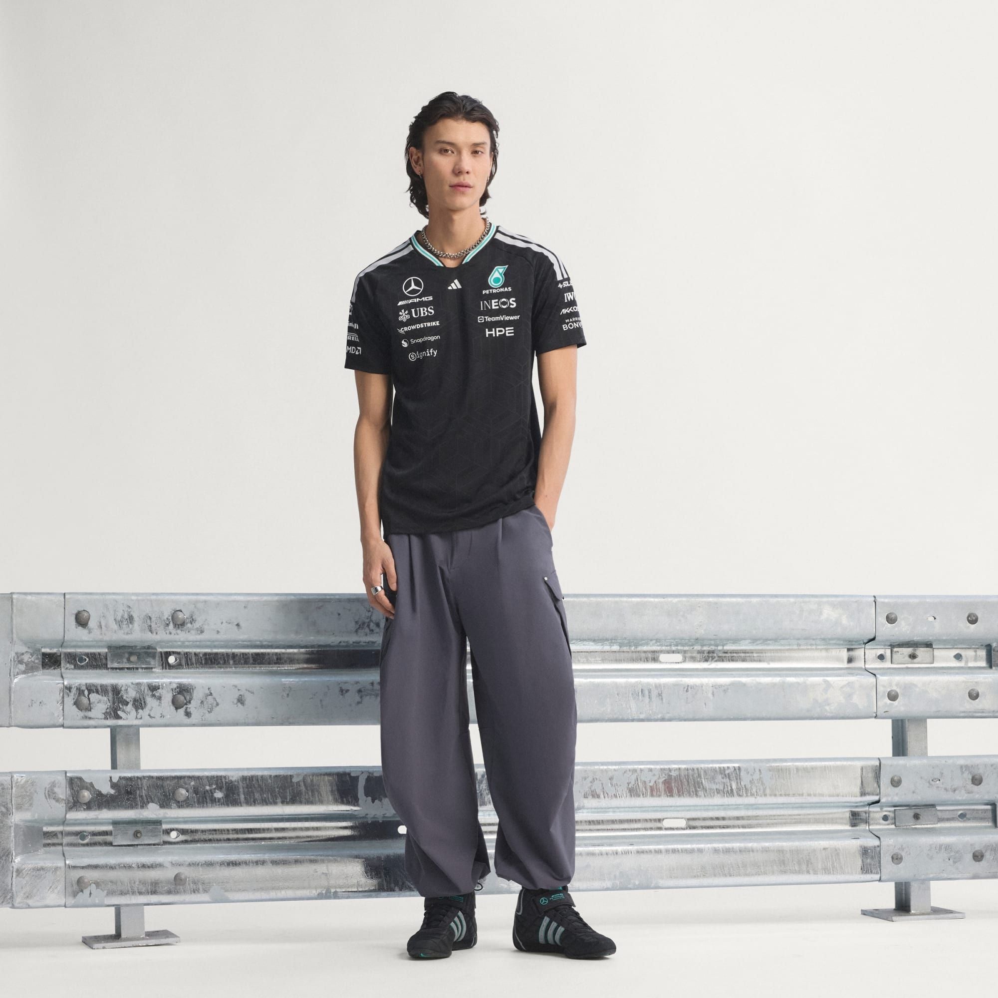  Áo Adidas Mercedes AMG Petronas Formula 1 Authentic 'Black' 