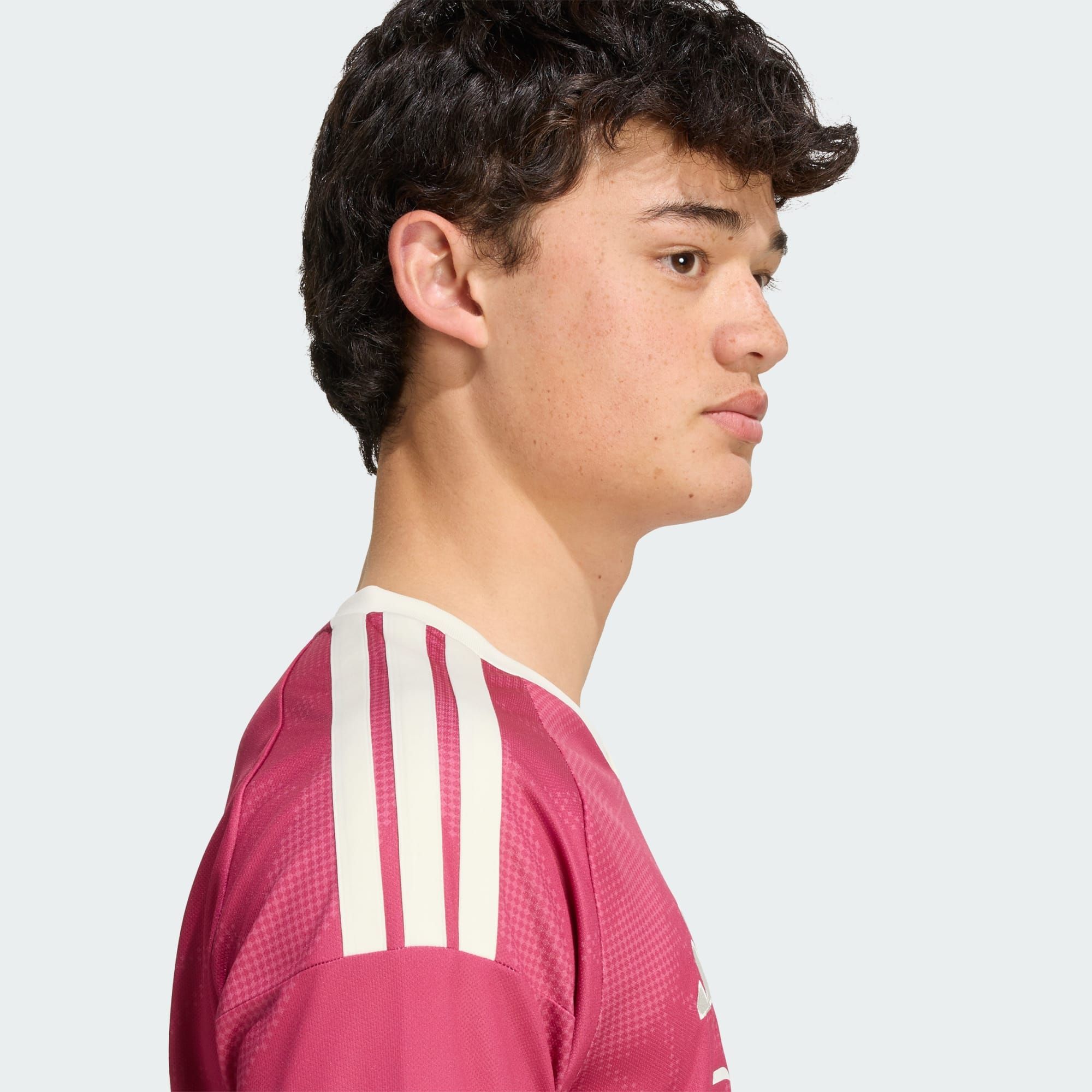  Áo Adidas Real Madrid 26/27 Long-Sleeve Third Jersey 