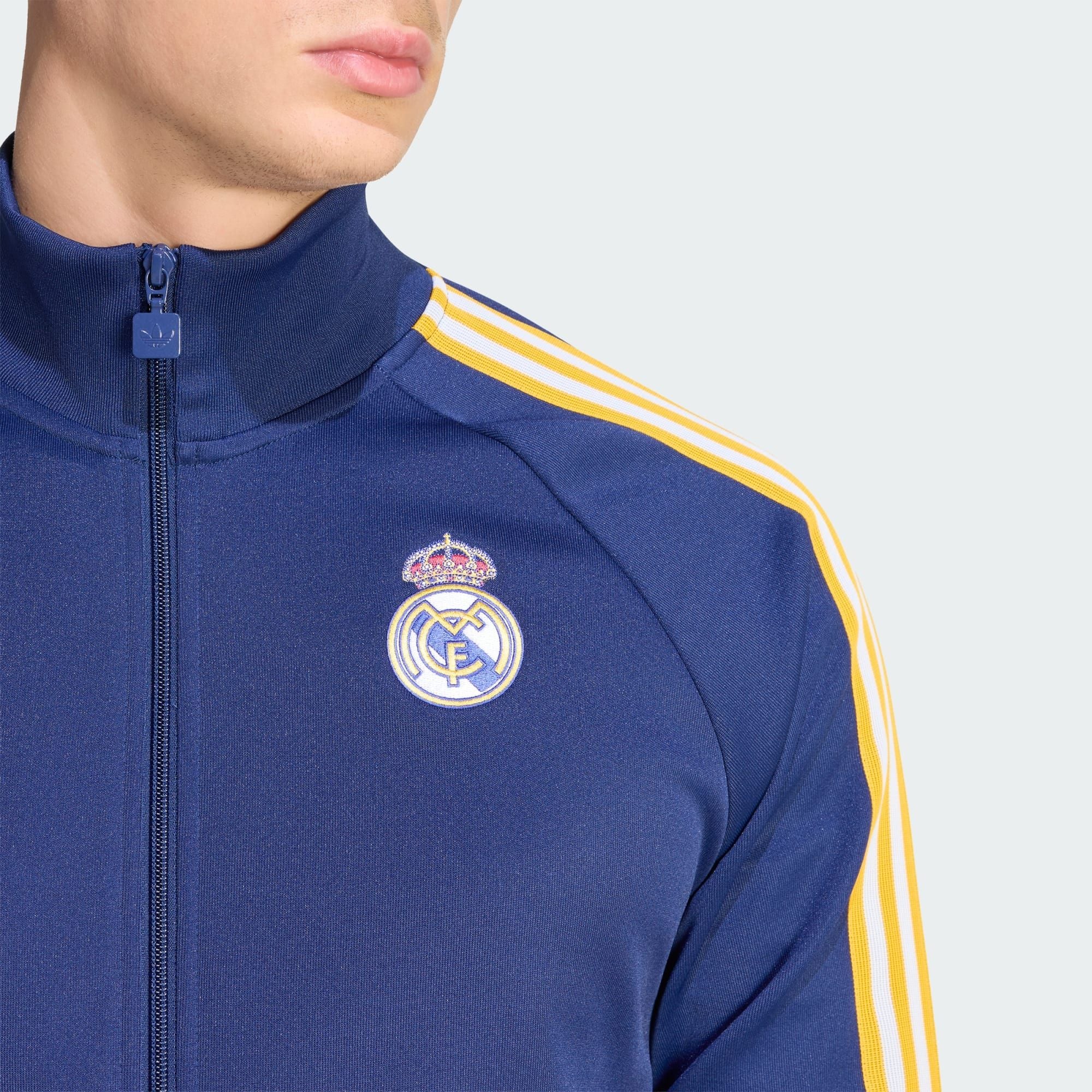  Áo Adidas Real Madrid Originals Track Top 