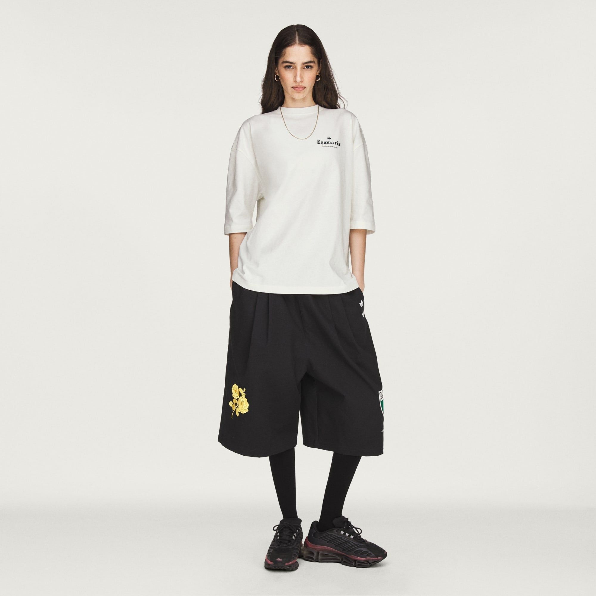  Áo Adidas T-Shirt With Chavarria Print 
