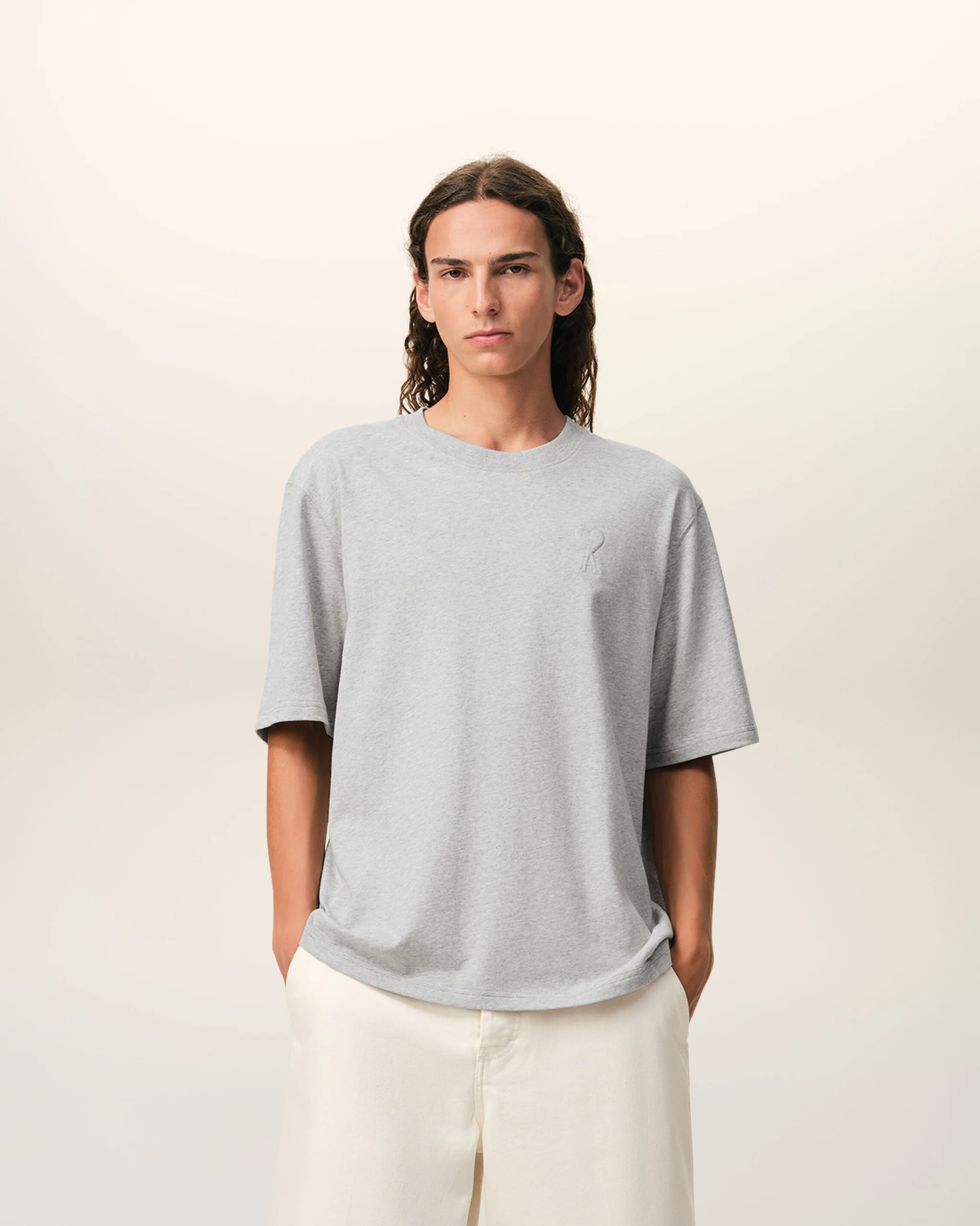  Áo Ami De Coeur Embossed T-shirt 'Grey' 