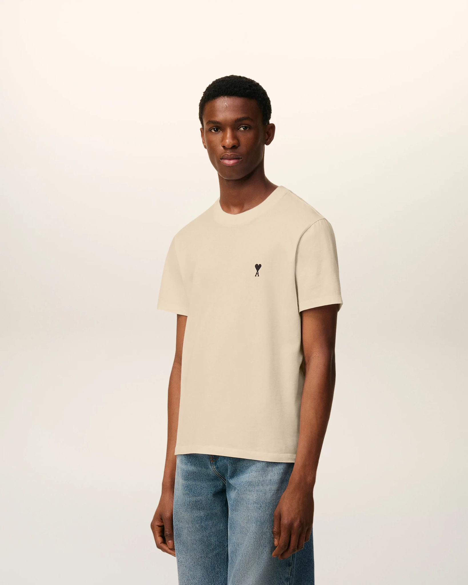  Áo Ami De Coeur T-shirt 'Beige' 