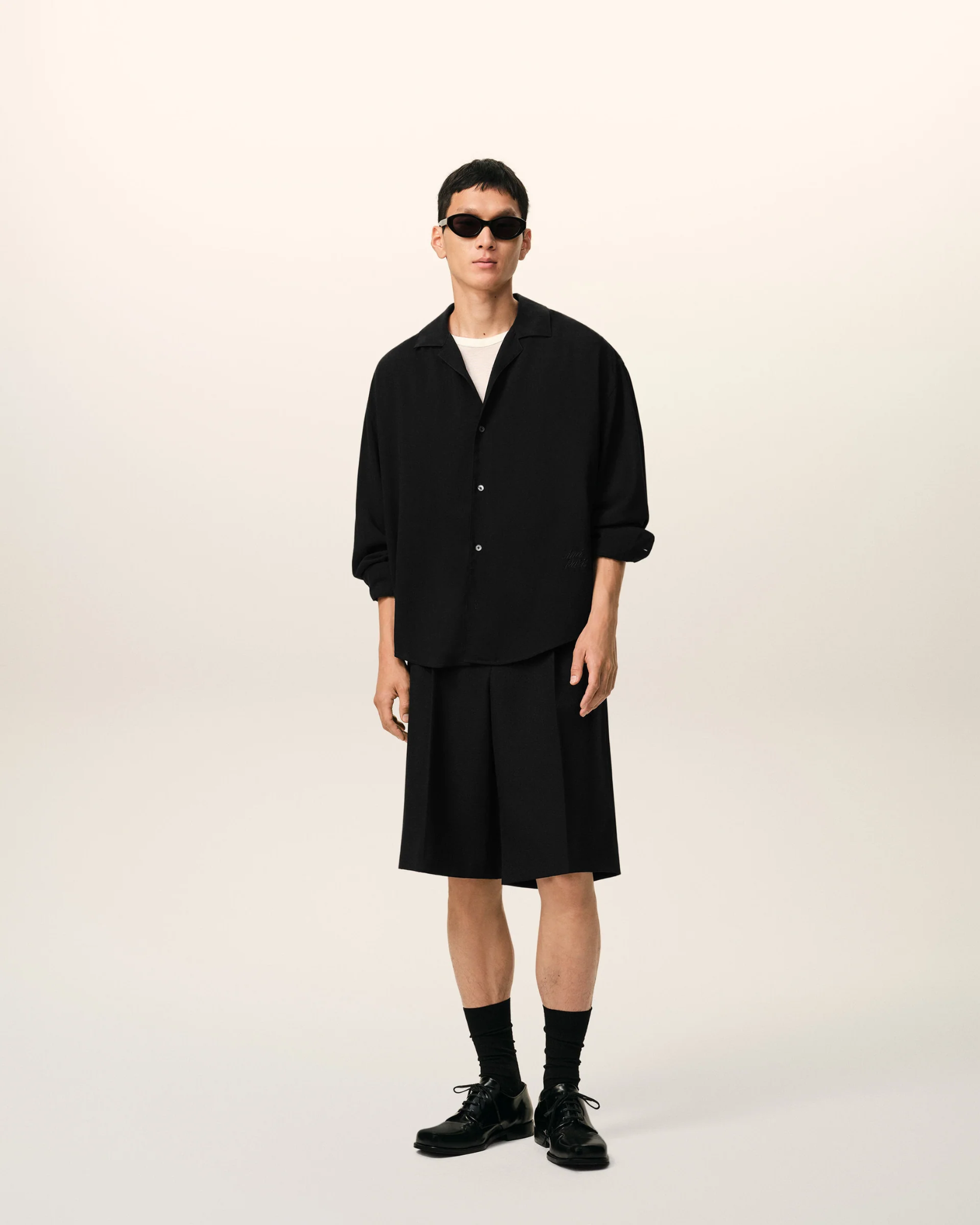  Áo Ami Paris Boxy Embroidered Shirt 'Black' 