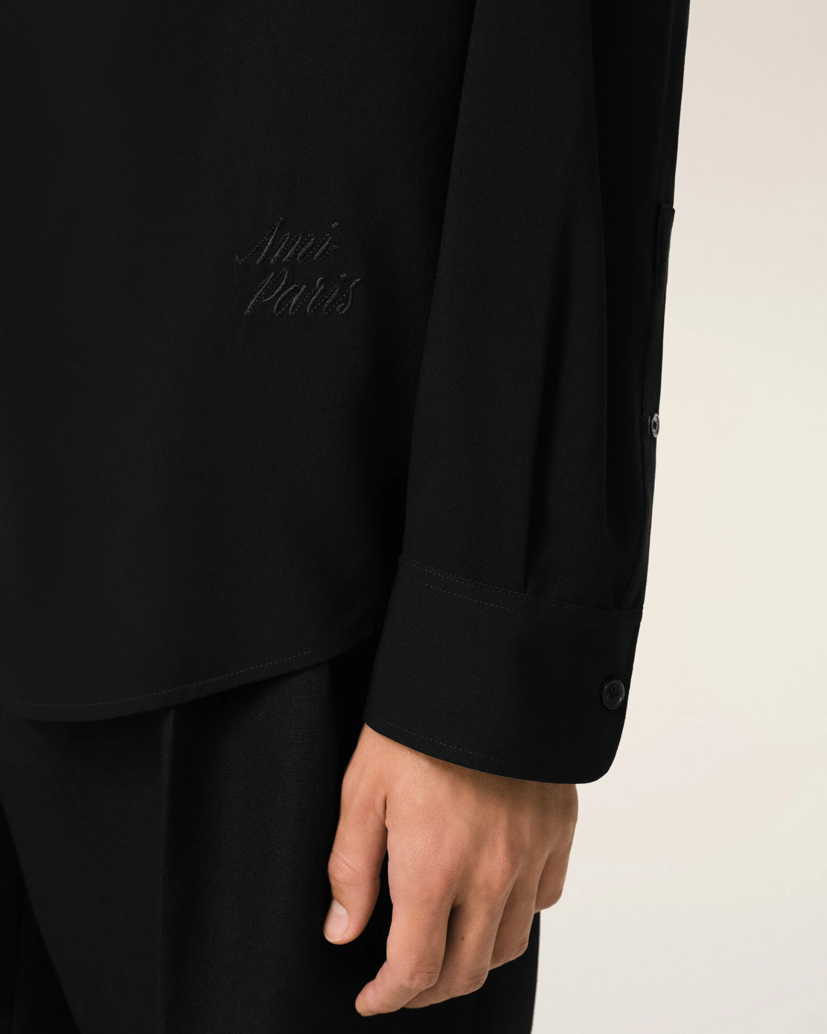  Áo Ami Paris Boxy Embroidered Shirt 'Black' 