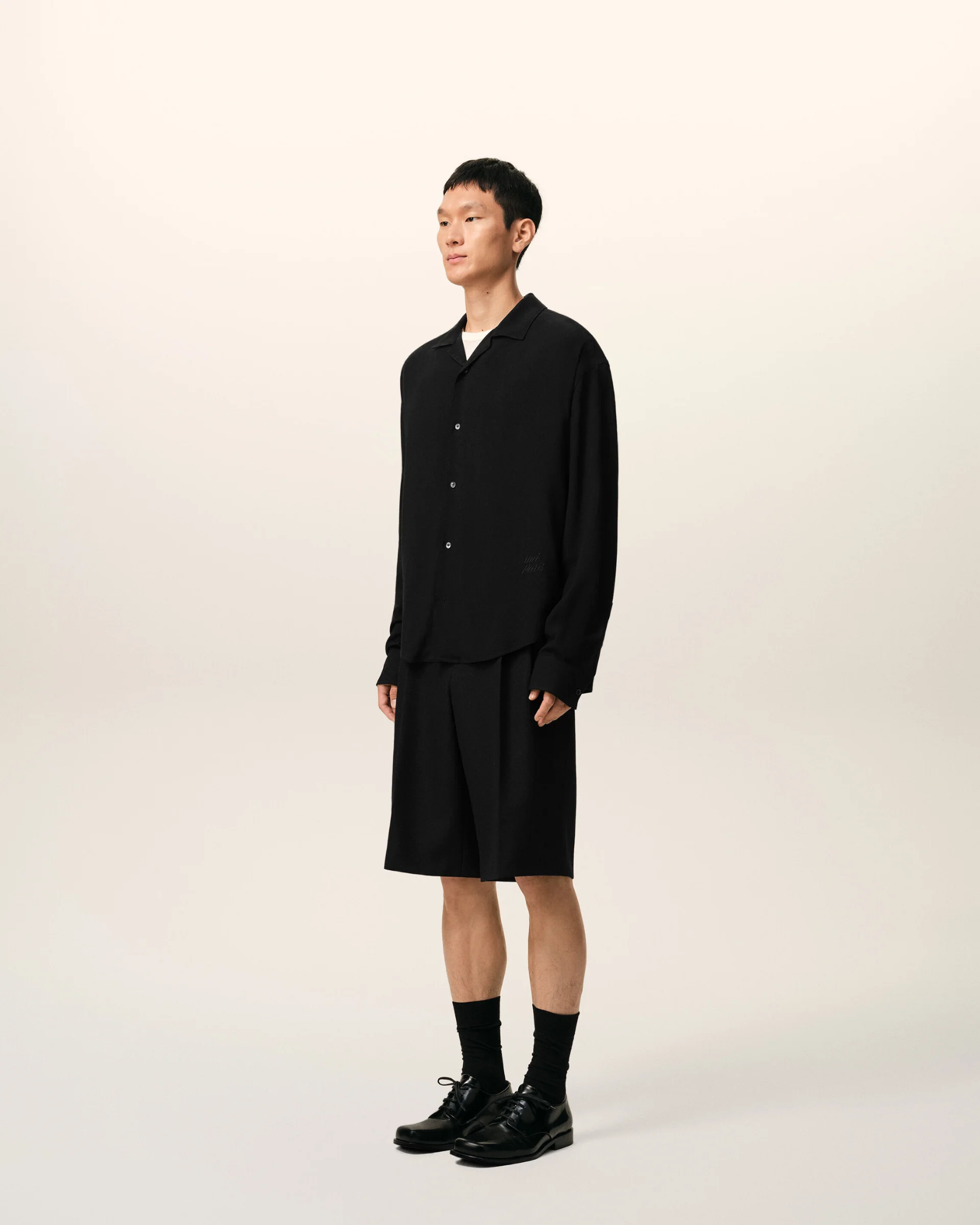  Áo Ami Paris Boxy Embroidered Shirt 'Black' 