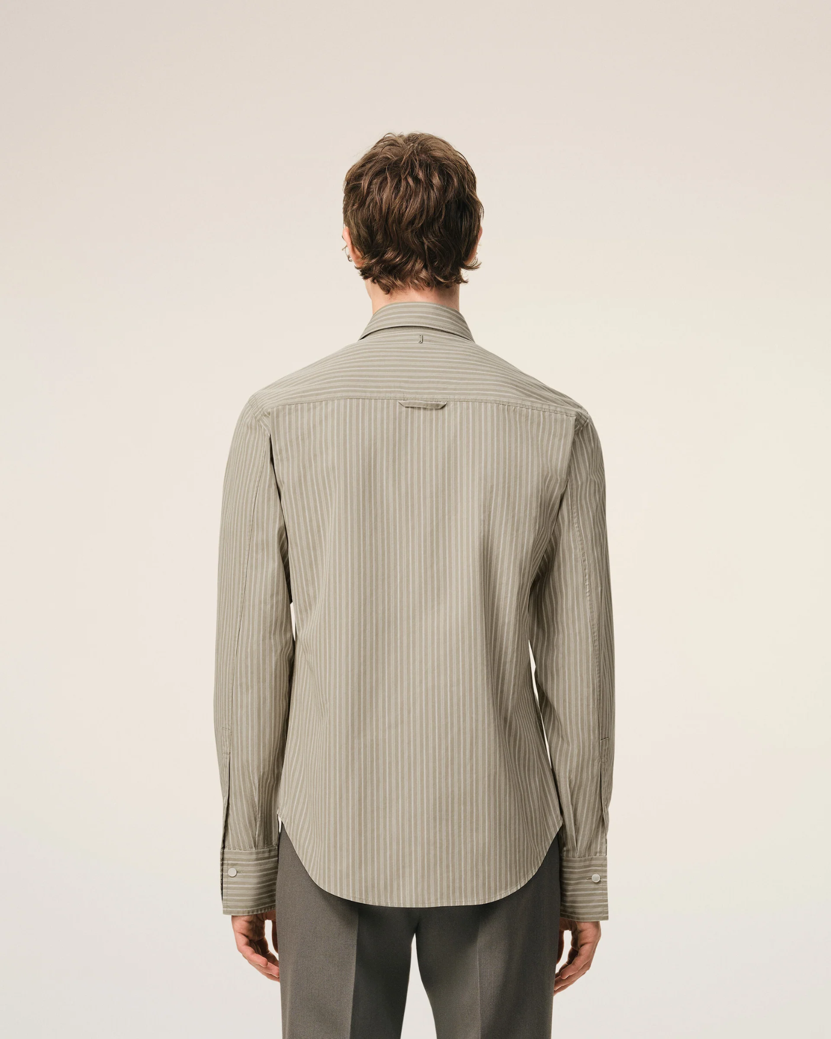  Áo Ami Ruffled Adjusted Shirt 'Beige' 
