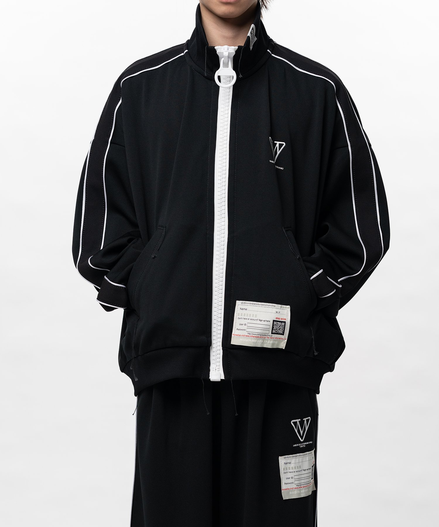  Áo Maison Mihara Yasuhiro Amateur Sewn 'Black' 