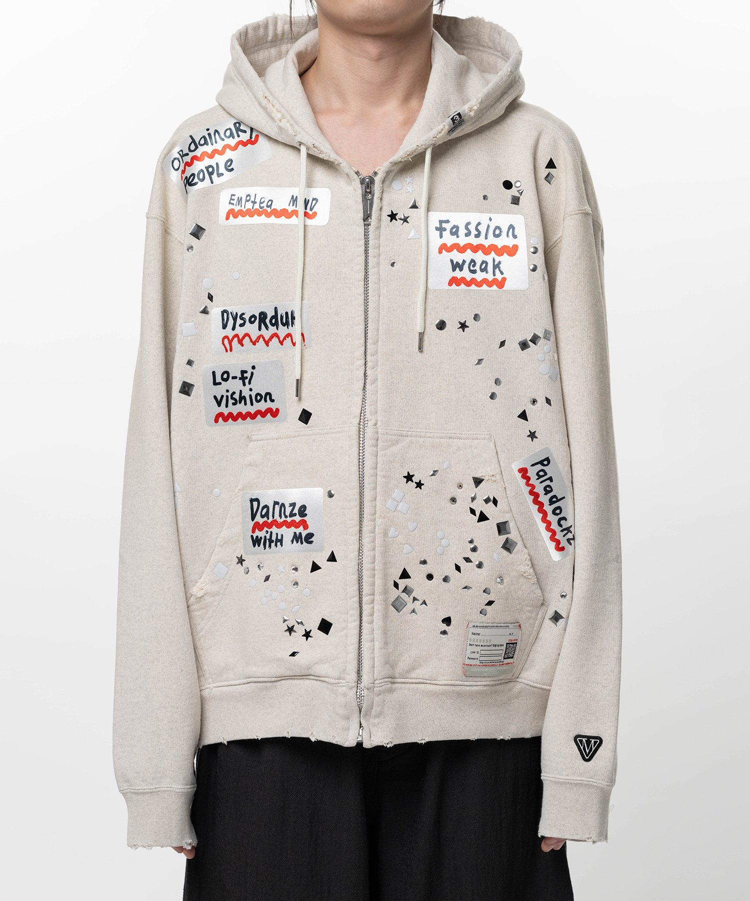  Áo Maison Mihara Yasuhiro Embellished Sticker 'White' 