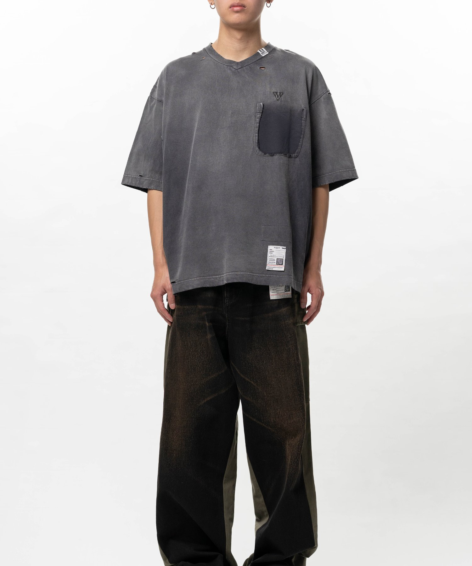  Áo Maison Mihara Yasuhiro Sun Faded Like V-neck T-shirt 'Black' 