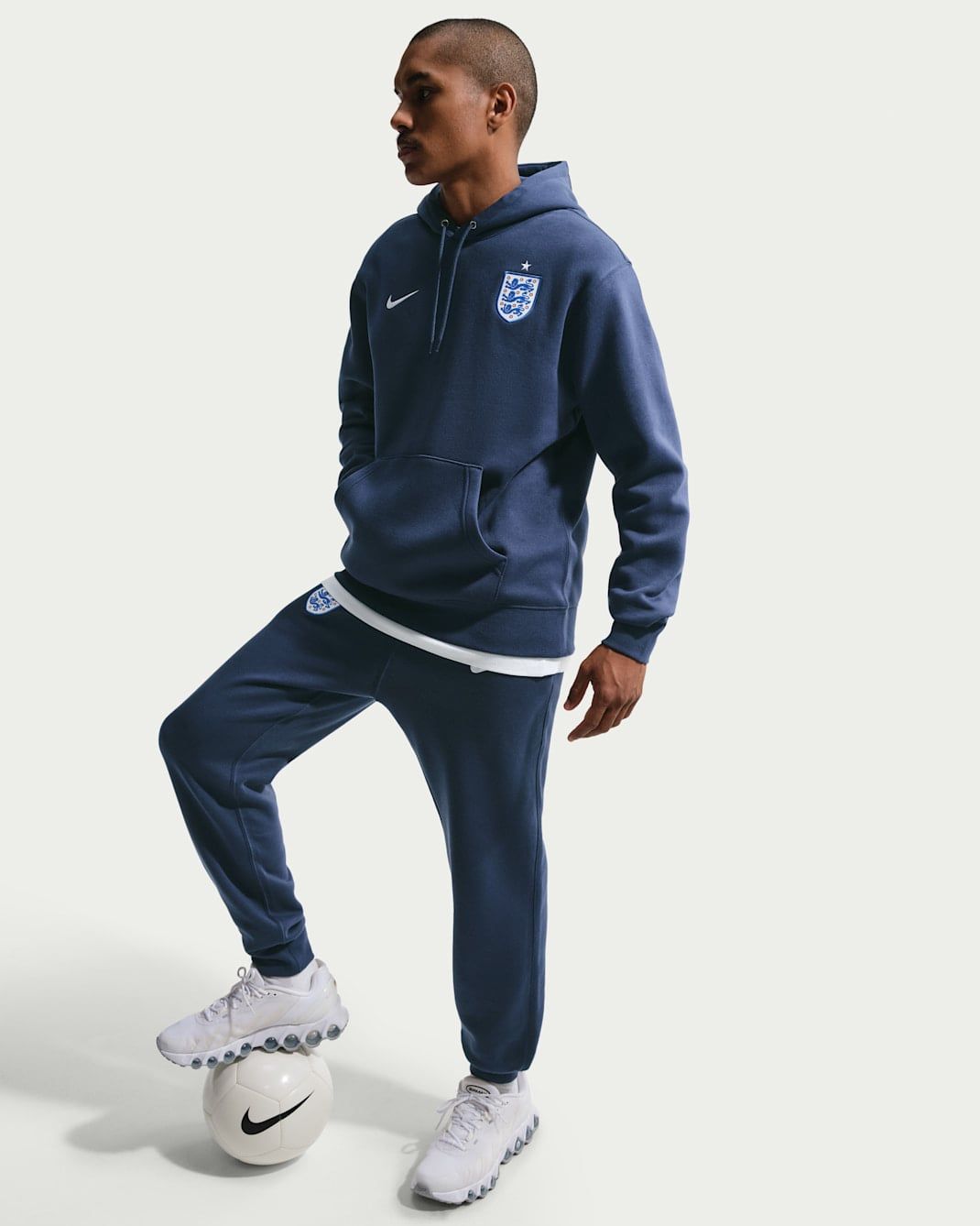  Áo Nike England Club Football Pullover Hoodie 