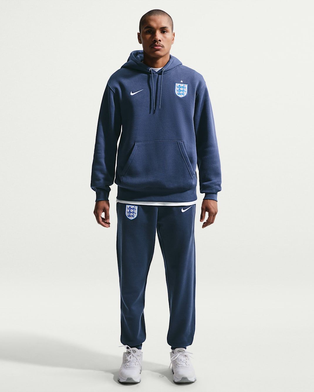  Áo Nike England Club Football Pullover Hoodie 