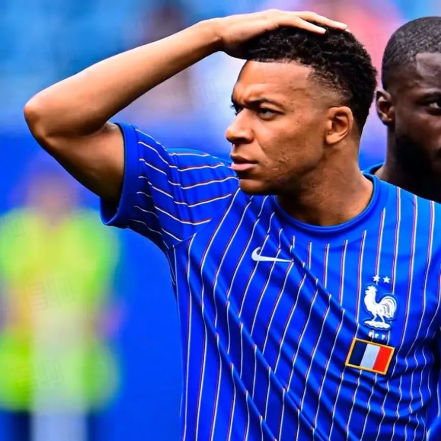  Áo Nike France x Jacquemus Pre-Match 'Blue' 