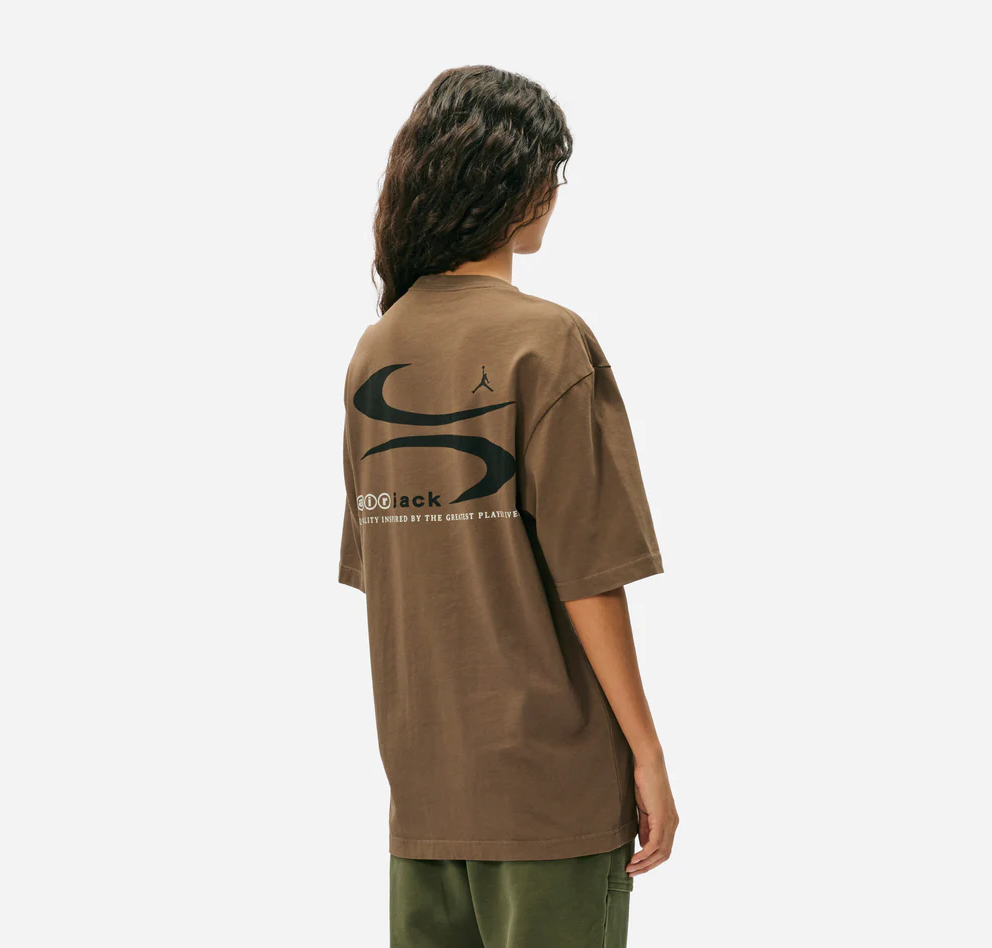  Áo Nike Jordan Brand x Travis Scott ‘Brown’ 
