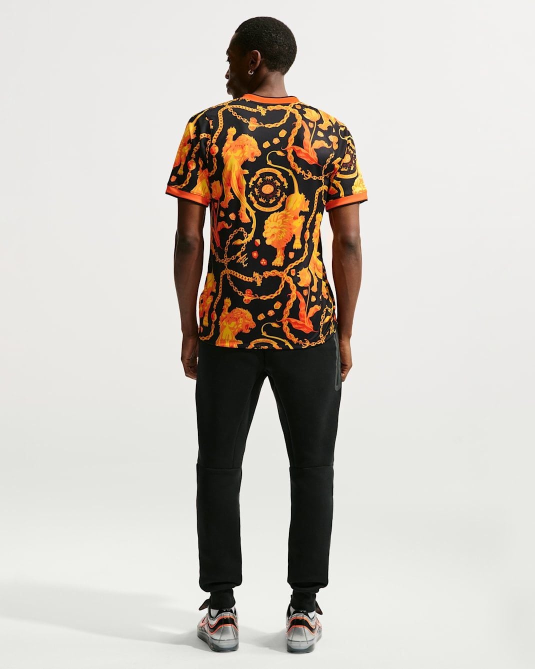  Áo Nike Netherlands x Patta Academy Pro Short-Sleeve Top 