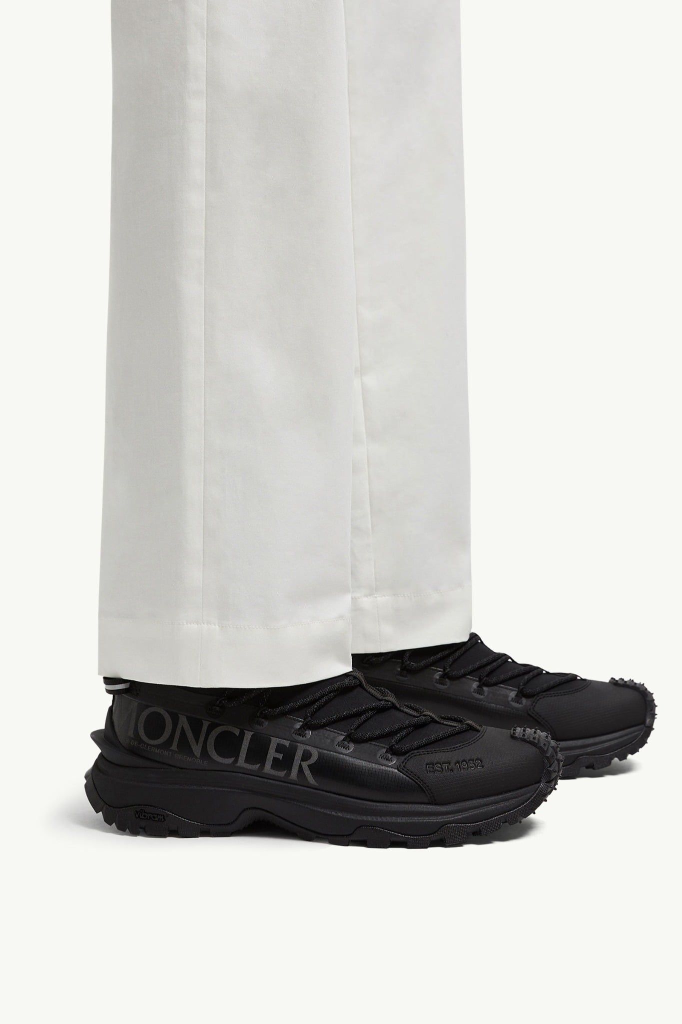  Giày Nam Moncler Trailgrip Lite 2 Trainers 'Black' 