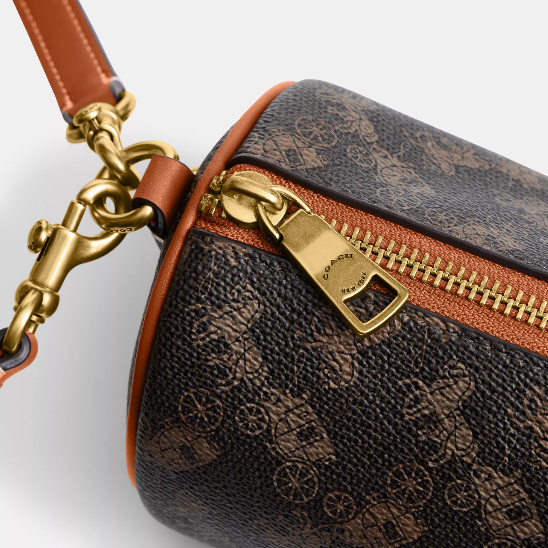  Túi Nữ Coach Barrel Bag Horse Carriage 'Brown' 