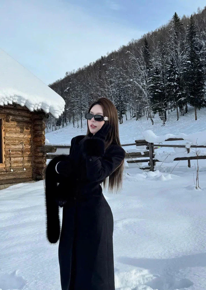  Kính Nữ Chanel Sunglasses 'Black White' 