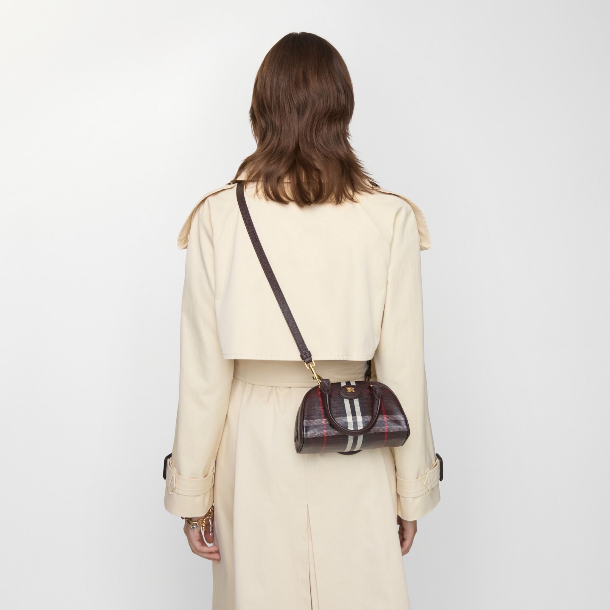  Túi Nữ Burberry Mini Highlands Bowling Bag​ 'Mahogany Red' 