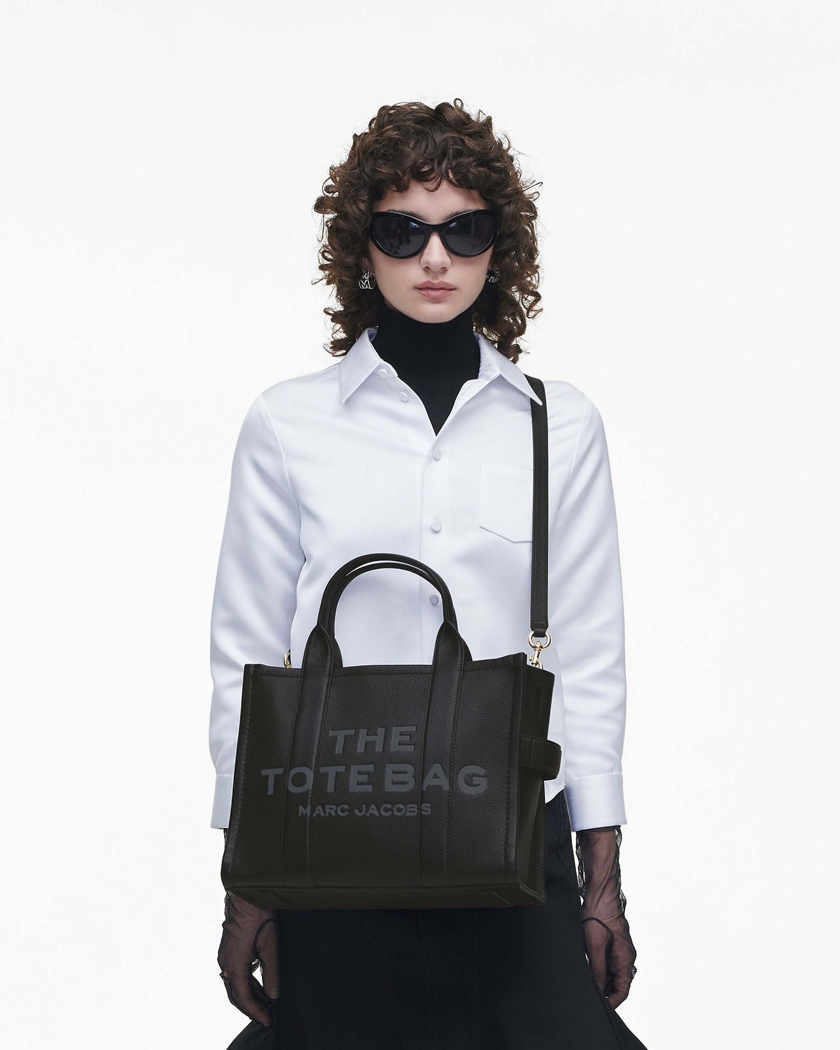  Túi Nữ Marc Jacobs Leather Medium Tote Bag 'Black' 