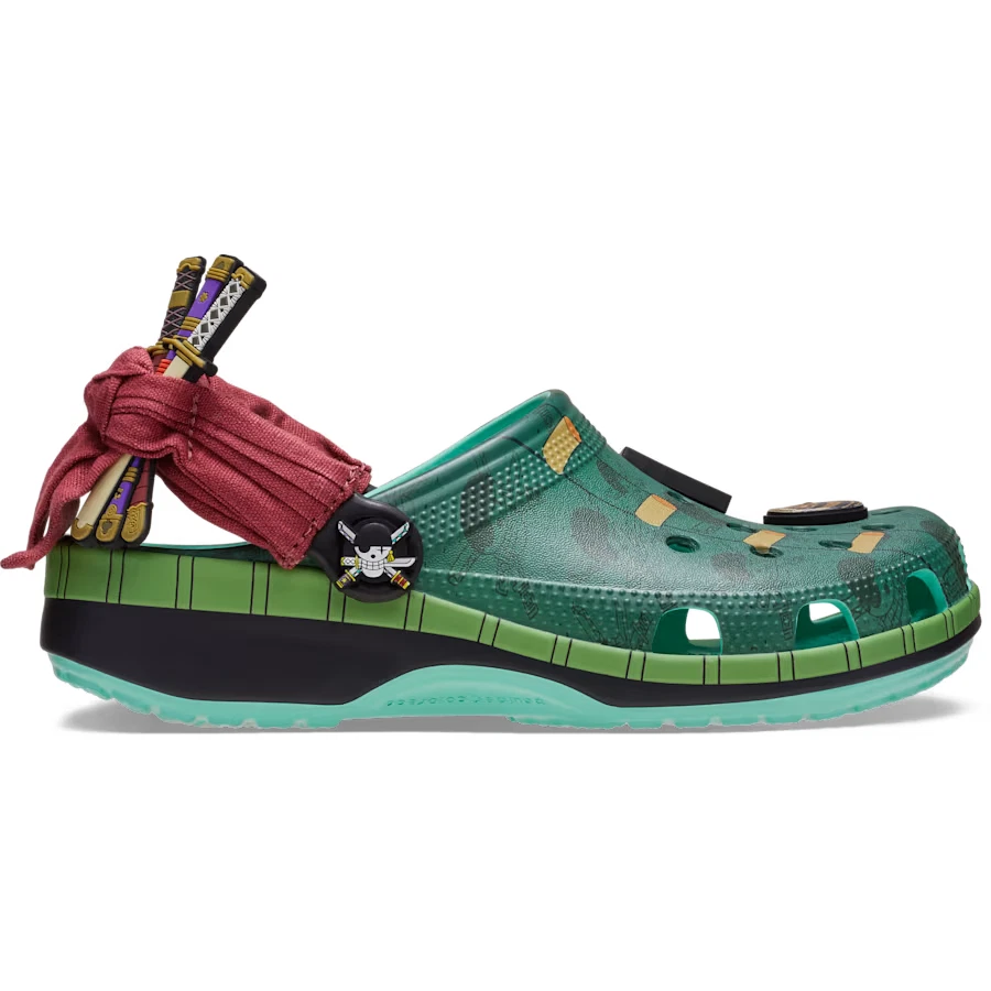  Dép Crocs Classic Clog 'One Piece Roronoa Zoro' 