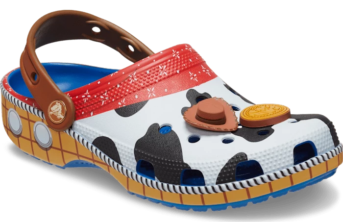  Dép Crocs Classic Clog ‘Toy Story Woody’ 