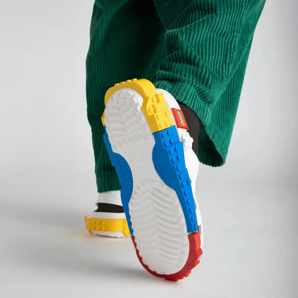  Dép Crocs Classic Clog x Lego 'White Multi' 