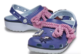  Dép Crocs Classic Clog x Naruto Shippuden ‘Sasuke’ 