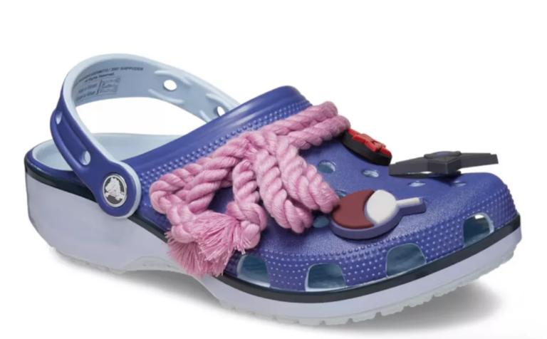  Dép Crocs Classic Clog x Naruto Shippuden ‘Sasuke’ 
