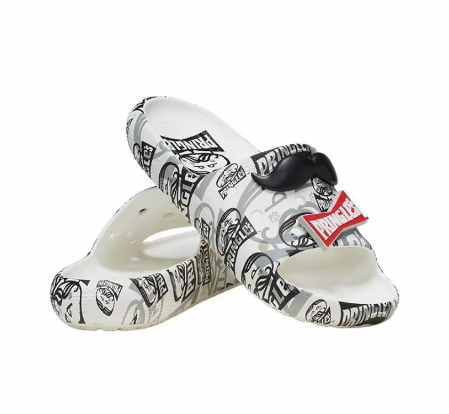  Dép Crocs Classic Slide x Pringles ‘White Black’ 