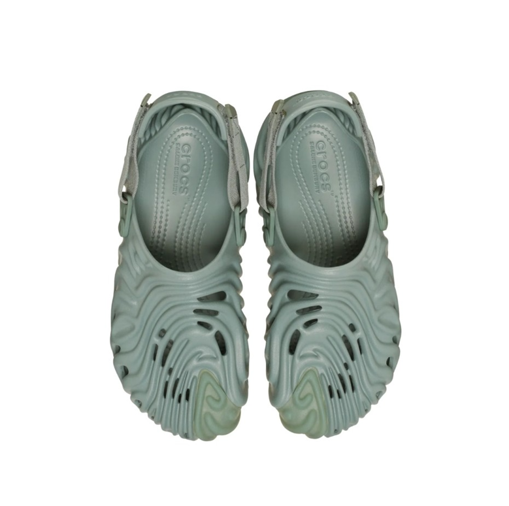  Dép Crocs Salehe Bembury x Pollex Clog ‘Manta’ 