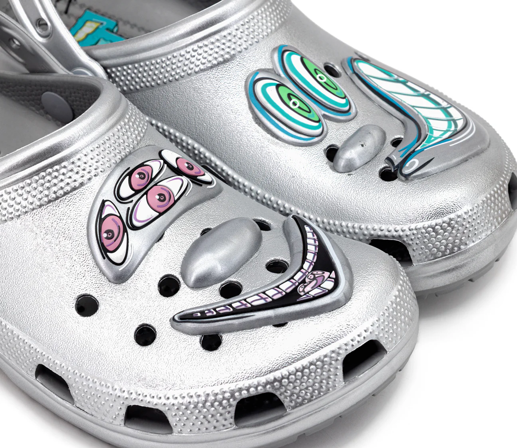  Dép Crocs x Kenny Scharf Classic Clog ‘Silver’ 