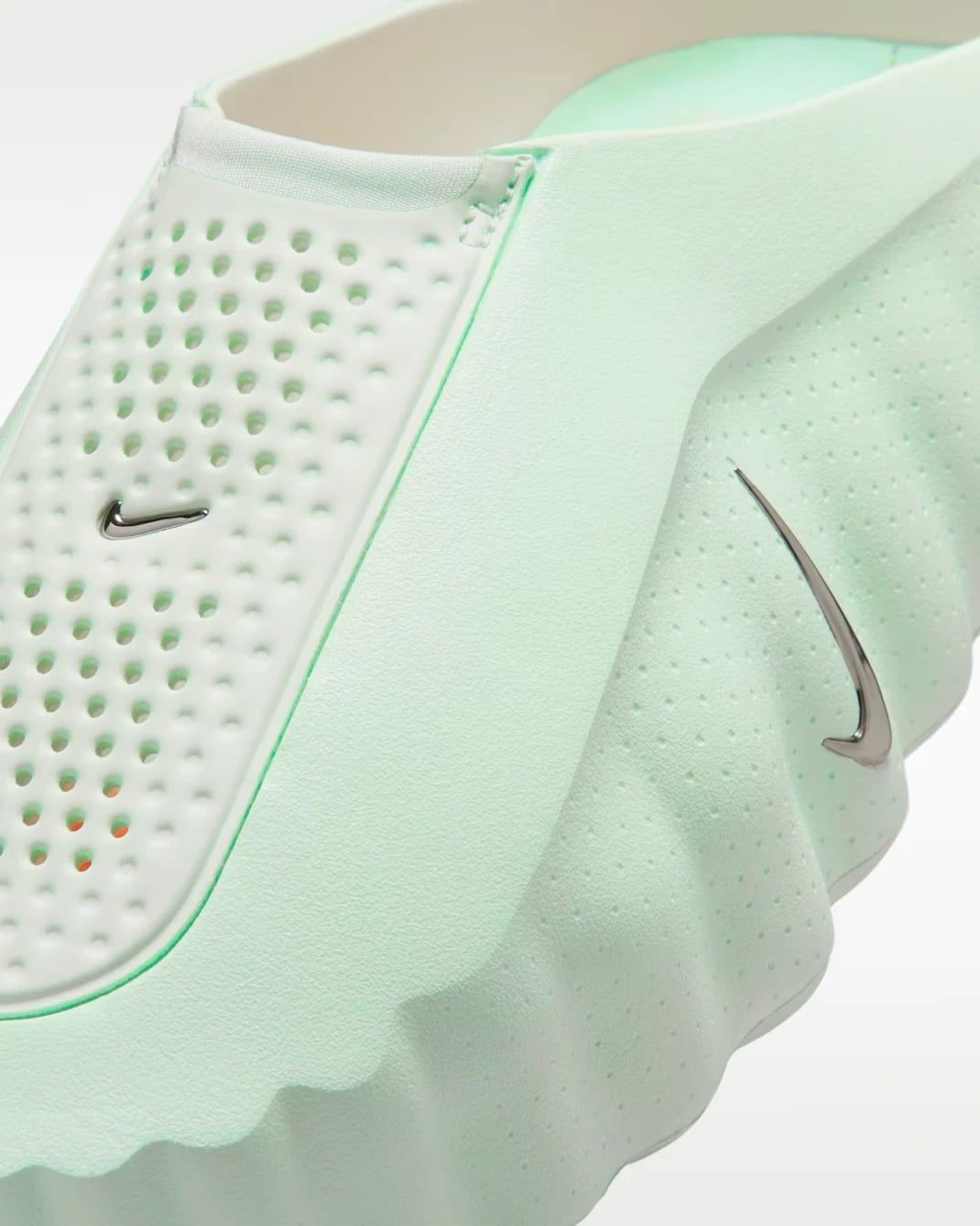  Dép Nike Mind 001 Mules 'Barely Green' 