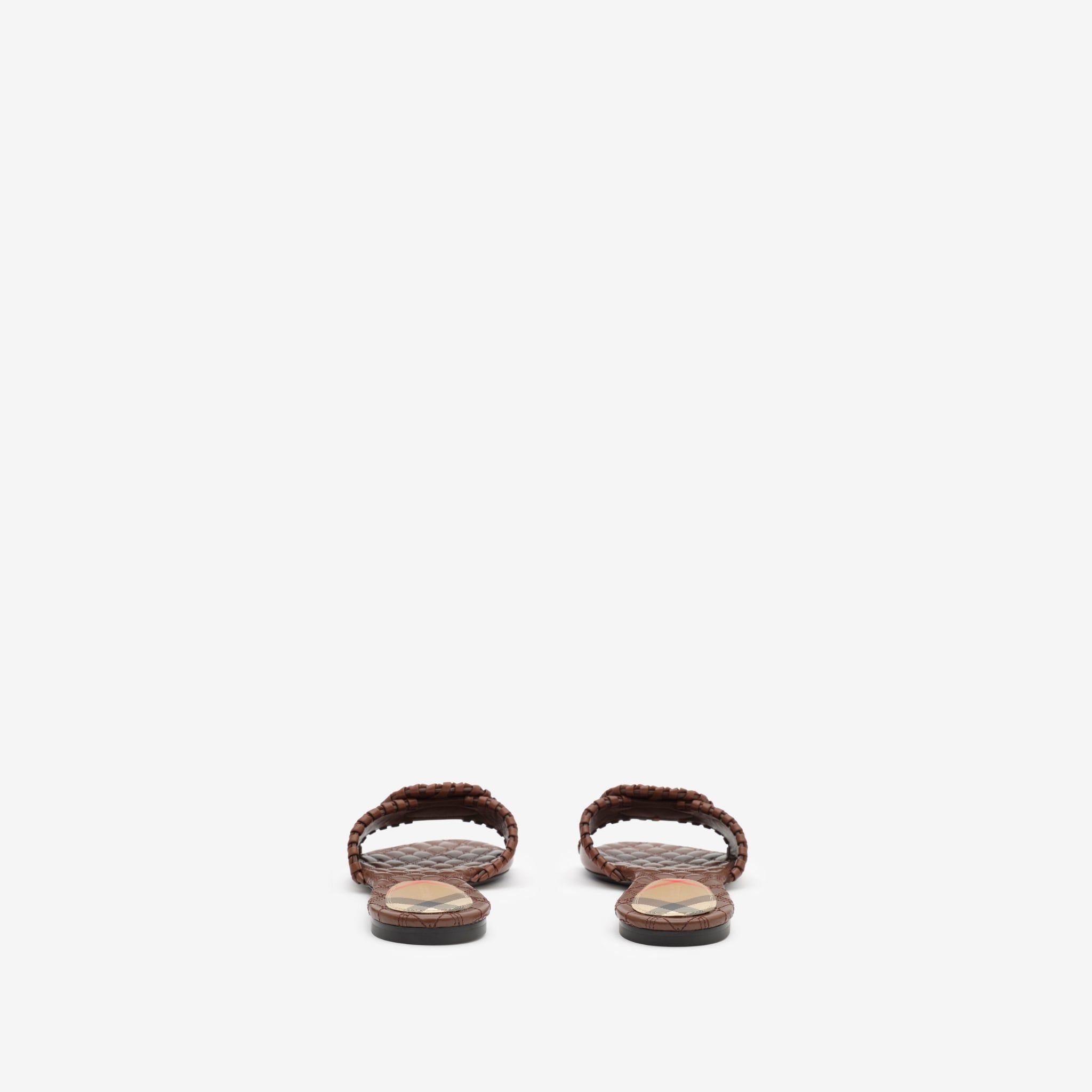  Dép Nữ Burberry Knight Stamp Slides 'Saddle Brown' 