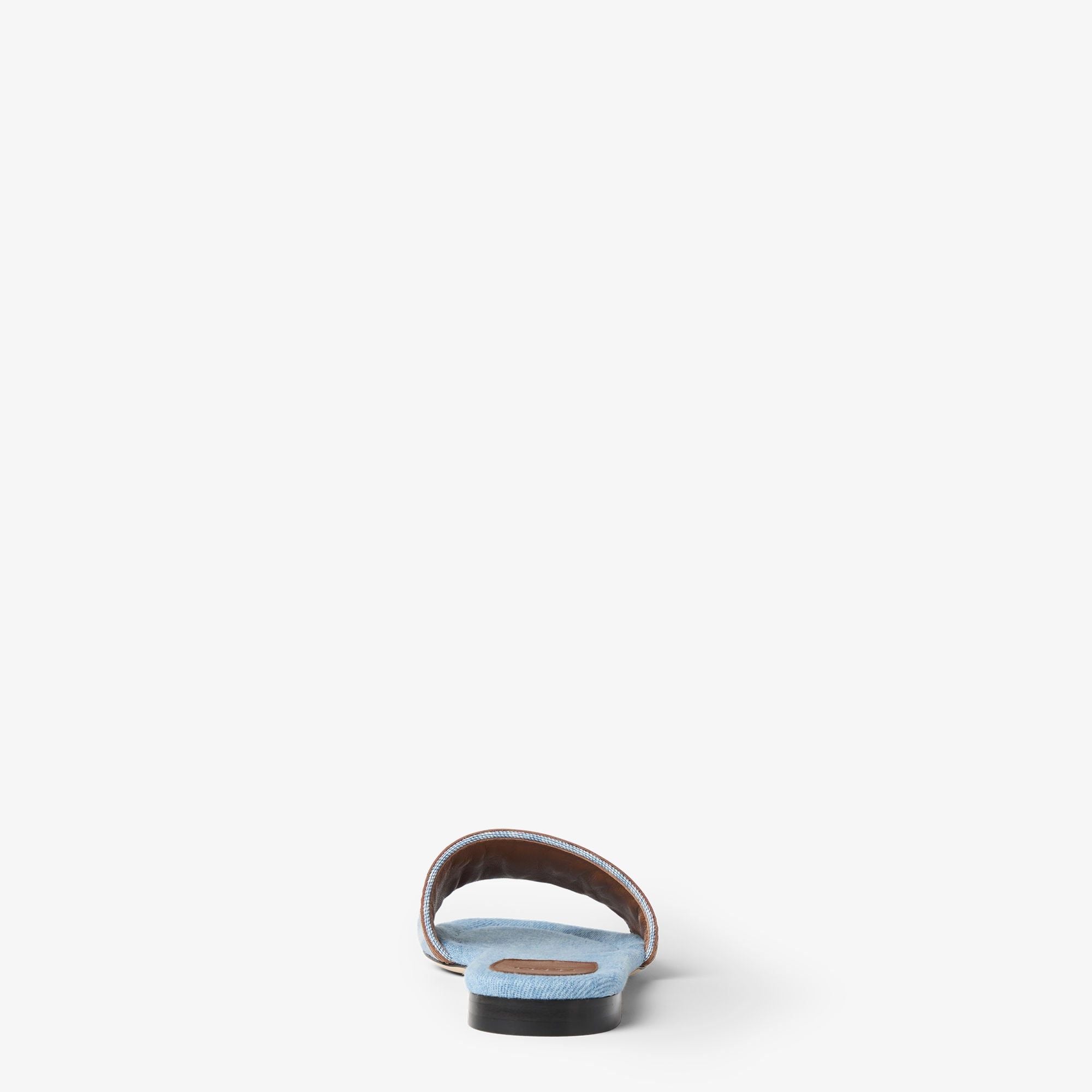  Dép Nữ Fendi Sunshine 'Light Blue' 