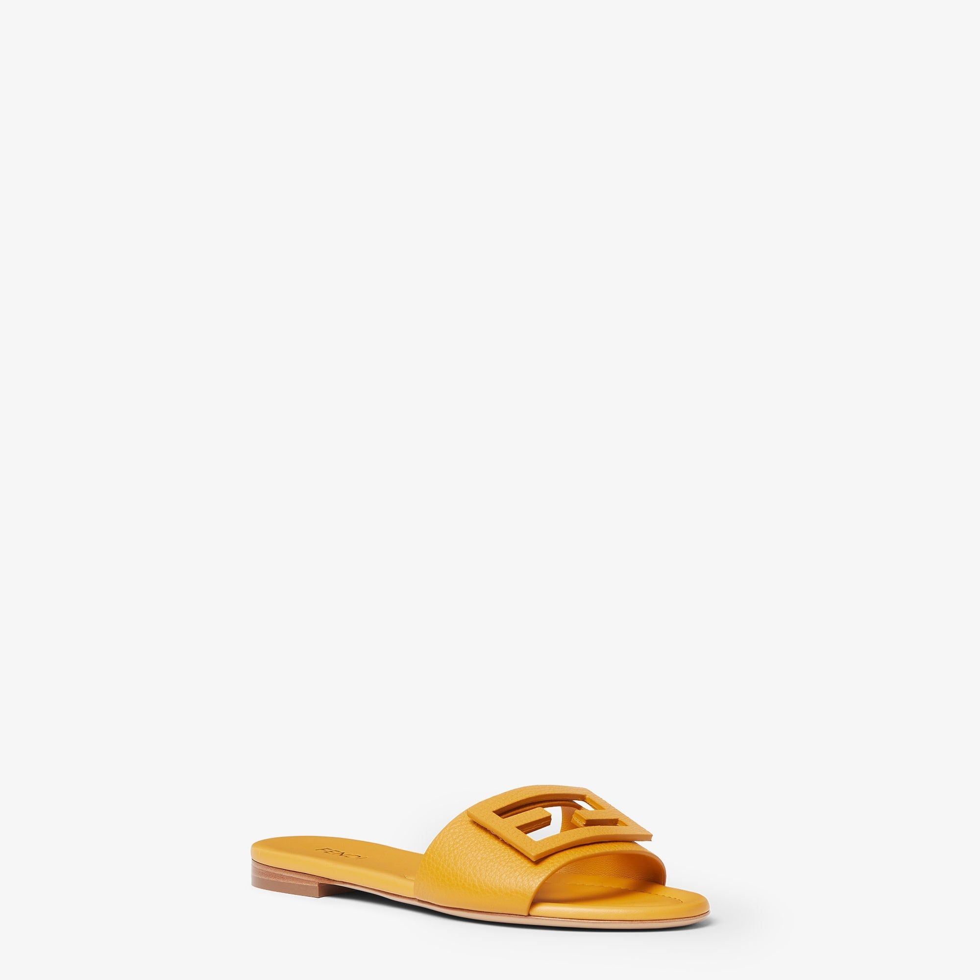  Dép Nữ Fendi Tube 'Yellow' 