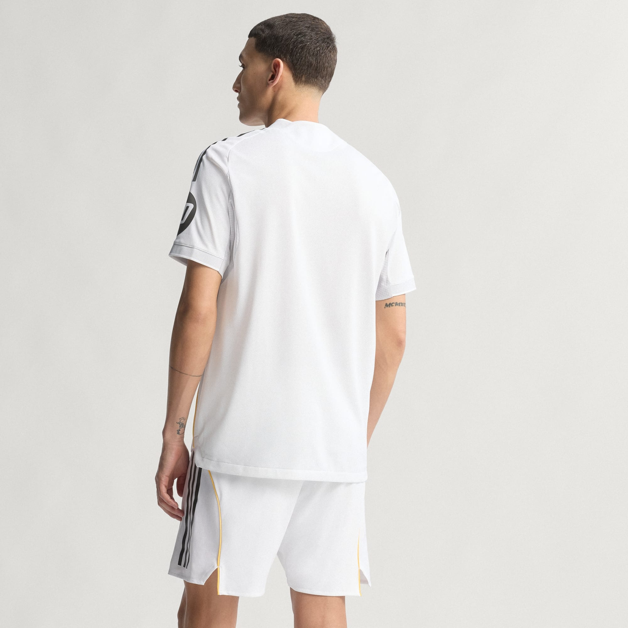  Áo Adidas Real Madrid 25/26 Home Authentic Jersey 'White' 