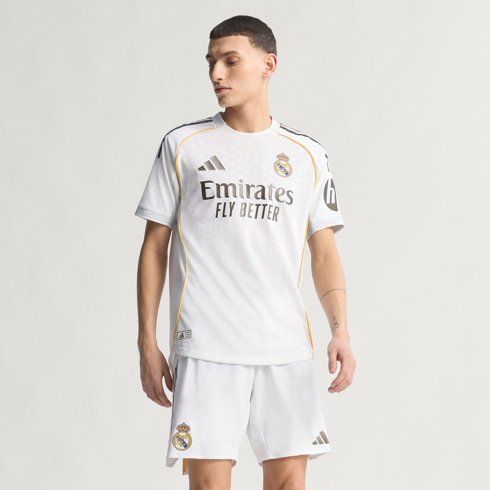  Áo Adidas Real Madrid 25/26 Home Authentic Jersey 'White' 