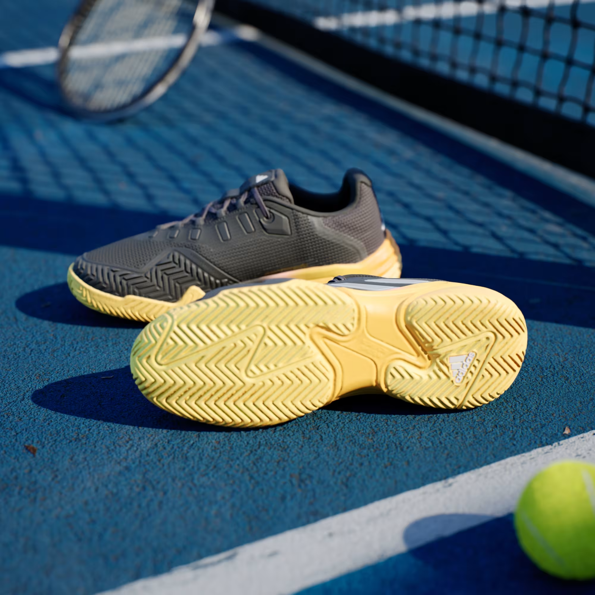  Giày Adidas Barricade 13 '2024 Athlete Pack' 