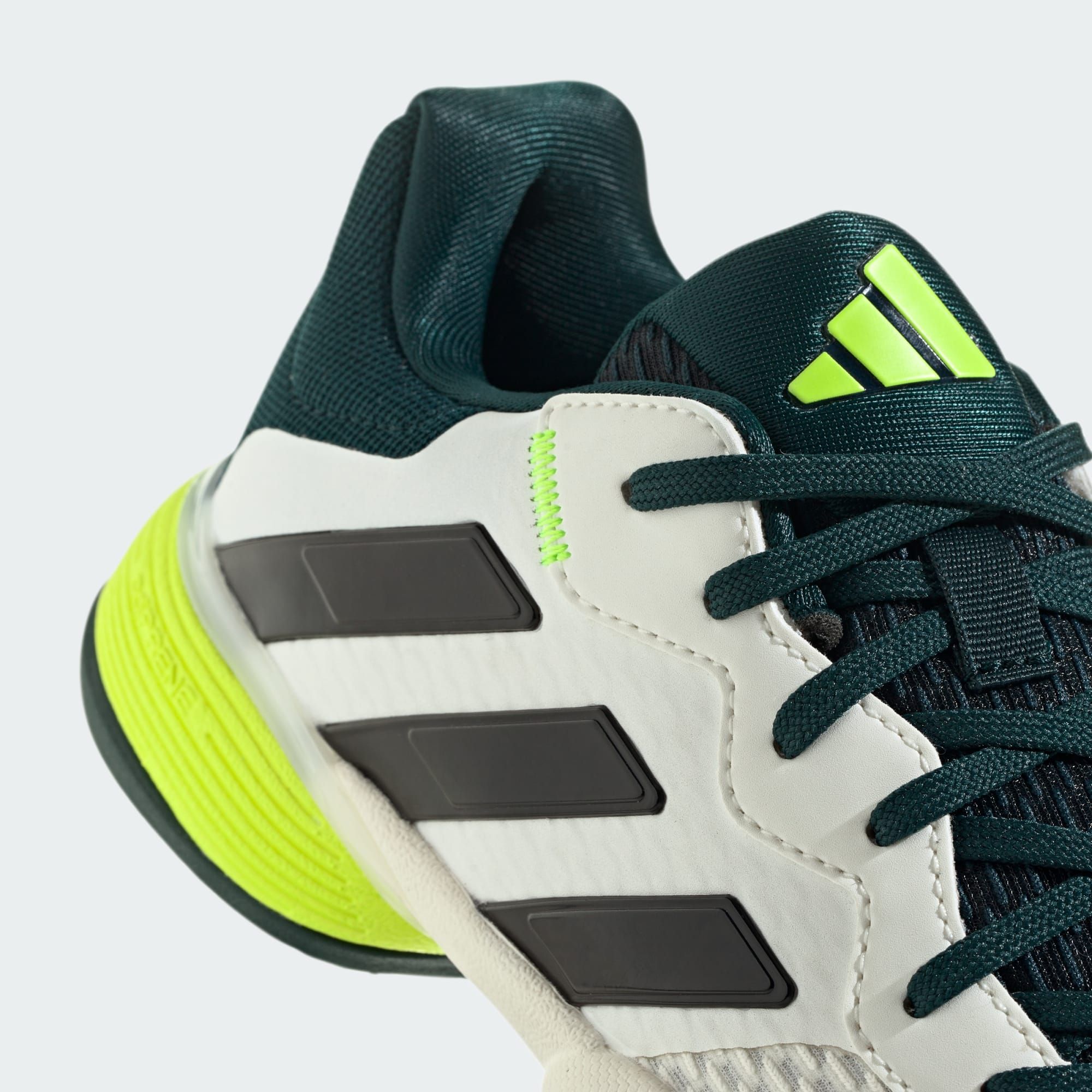  Giày Adidas Barricade Shoes 'White' 